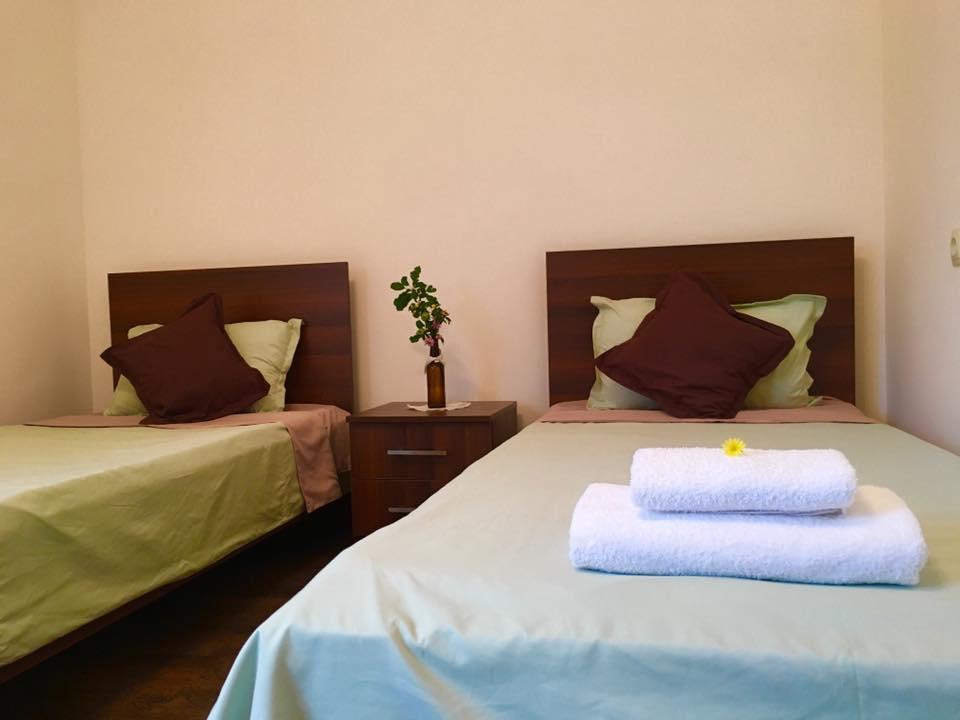 Family & Friends Guest House Dilijan Exterior photo